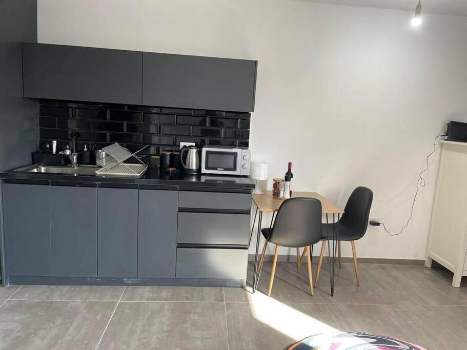 Lovely Flat In The Center 36 Apartment Tel Aviv Ngoại thất bức ảnh