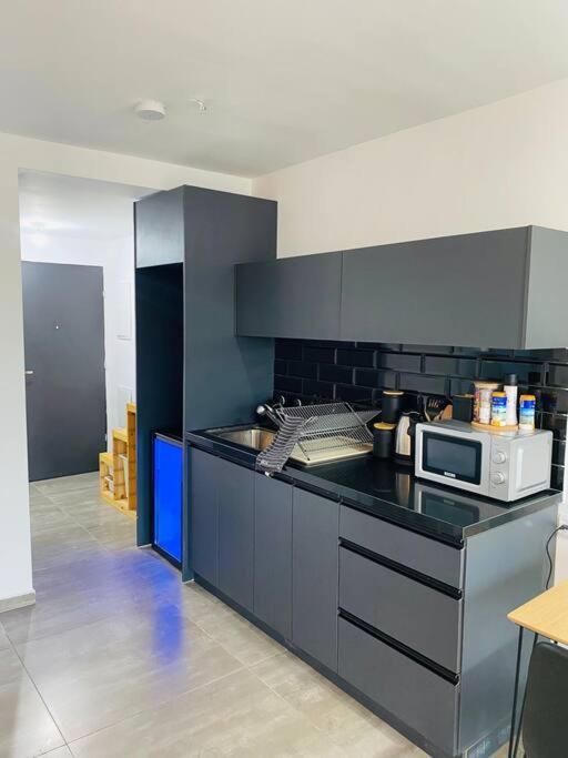 Lovely Flat In The Center 36 Apartment Tel Aviv Ngoại thất bức ảnh